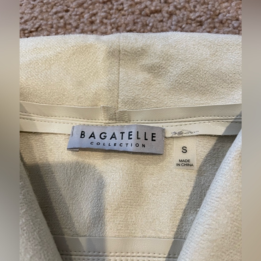 BAGATELLE Faux Leather Knit Open Drape Cream Jacket - Picture 3 of 10